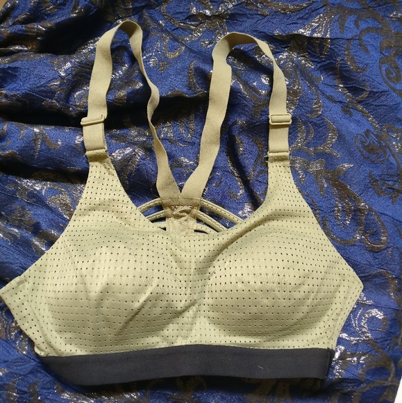 Victoria's Secret Other - Victoria Secret strappy sports bra